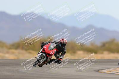 media/Jan-15-2023-SoCal Trackdays (Sun) [[c1237a034a]]/Turn 15 (1pm)/